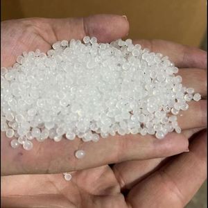 Granulés de polyéthylène haute densité (HDPE) SINOPEC 6098 de qualité film, 25 kg/sac, pour la production de t-shirts, de gilets et de sacs de courses - Product Image 2