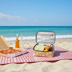 Portavasos Aislado para Picnic y Barbacoa con Diseño Personalizado de Flor de Puakenikeni Hawaiana, Ideal para Transportar Platos Pequeños y Cazuelas - Product Image 5