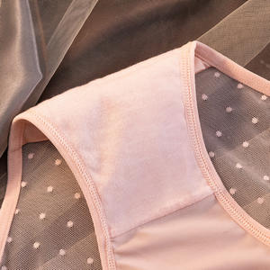 กางเกงในลูกไม้สไตล์ฝรั่งเศสแบบย้อนยุค เอวกลาง ทรงบิกินี่ ไนลอน ระบายอากาศ ยกสะโพก ผ้าถักลายดอกไม้สั่งทำพิเศษ - Product Image 3