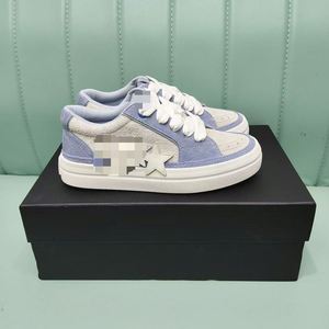 Zapatos Casuales de Moda para Hombre y Mujer, Diseño Clásico con Bloques de Color, Estampado de Estrellas y Animales, Parte Superior de Cuero Genuino, para Todas las Temporadas, con Cordones - Product Image 2