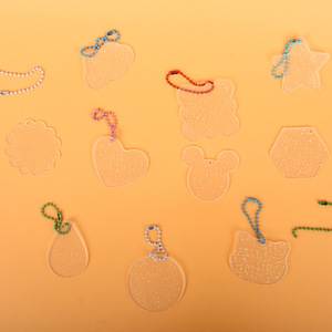 Colgante de acrílico Guka con cadena de cuentas coloridas, forma de estrella transparente con brillo degradado para la fabricación de joyería DIY - Product Image 3