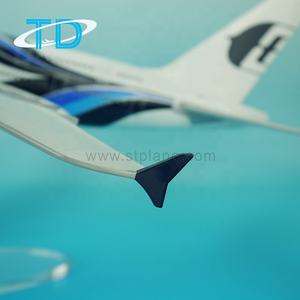 Modèle d'<span class=keywords><strong>avion</strong></span> <span class=keywords><strong>civil</strong></span> Qantas A380 à l'échelle 1/100 en résine - Product Image 5