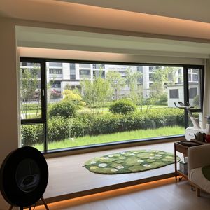 Fenêtres durables pour villas, chambre à coucher, salon, extérieur, fenêtres à battants en <span class=keywords><strong>PVC</strong></span> et aluminium - Product Image 1