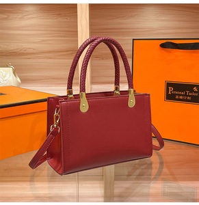 New Fashion Designer Crossbody Bags High Quality PU <b>Leather</b> Shoulder Messenger Bag Casual Totes Luxury Women Handbags and <b>Purses</b> - Product Image 3