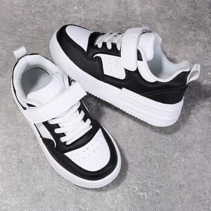 Produttore personalizzato basso Top bambini Sneakers bianche pelle PU quotidiano camminare scarpe Casual <span class=keywords><strong>per</strong></span> <span class=keywords><strong>ragazzi</strong></span> e ragazze - Product Image 4