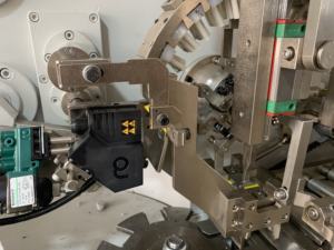 Fully Automatic High Speed Fold Packaging <strong>Lemon</strong> <strong>Grass</strong> Tea Solid Soap Packaging Machine - Product Image 6