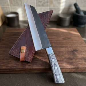 Couteau de chef Kiritsuke forgé à la main, 8 pouces, acier carbone, dos droit, manche en bois avec étui en cuir, couteau de cuisine Bunka Santoku - Product Image 2