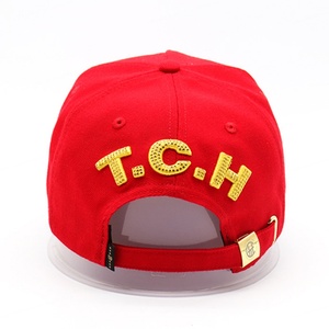 Venta al por mayor de ala curva 100% algodón 5 paneles de lentejuelas Rojas gorra de béisbol sombreros personalización gorras de béisbol - Product Image 6
