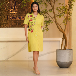 Camisa de Vestir Corta de Lino Amarillo Neón Premium con Bordado Floral - Product Image 2