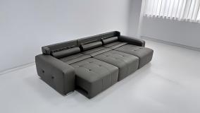 Sofá Seccional Moderno de Tela Gris con Diseño Acolchado, Brazos Cuadrados y Patas Metálicas para Sala de Estar - Product Image 5