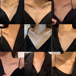 XL070 vente en gros à la mode romantique étoile <span class=keywords><strong>lune</strong></span> pendentif <span class=keywords><strong>collier</strong></span> élégant en acier inoxydable <span class=keywords><strong>collier</strong></span> brin chaîne bijoux - Product Image 4