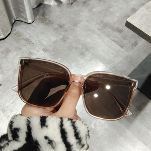Lunettes de soleil surdimensionnées de haute qualité pour filles, monture large, protection UV400 pour l'extérieur, la conduite et la randonnée – Gafas de Sol - Product Image 2