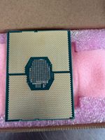 Processeur Intel Xeon Platinum 8256 Cascade Lake-SP 3,8 GHz 16,5 Mo de cache L3 PCIe3.0 FCLGA3647 CPU pour serveur multi-sockets