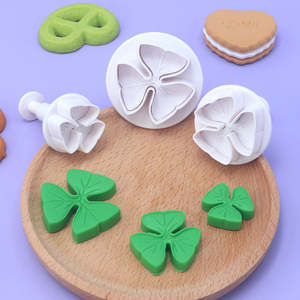 3 moules à fleurs artificielles en forme de trèfle porte-bonheur, moule à gâteau, modèle THM035, emballage OPP, stock direct usine - Product Image 2