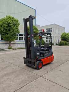 Chariot élévateur électrique Linde d'occasion haute capacité 1,6 tonne, batterie lithium-ion, levée 6 mètres, 4 roues, certifié CE, usage industriel, sans soudure - Product Image 3