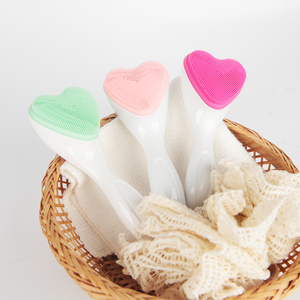 Heart Shaped Silicone Facial Cleansing Brush Waterproof Handheld Exfoliating <b>Massage</b> <b>Tool</b> - Product Image 2