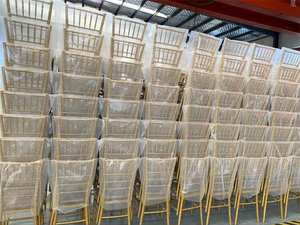 Toptan <span class=keywords><strong>Tiffany</strong></span> Chiavari sandalye düğün için altın kraliyet gelin damat parti olaylar daire Villa için dayanıklı Metal mobilya - Product Image 4