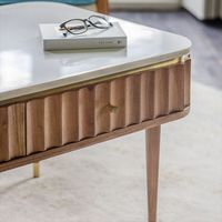 Table basse en marbre et acacia haut de gamme pour le salon, table centrale de luxe avec structure en bois d'acacia durable et plateau en marbre