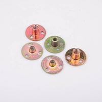 Perabot Baja Berlapis Seng Kuning, Mur T Lubang Paku Tiga Lubang dengan Lubang Countersunk