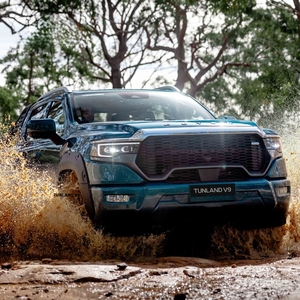 Foton <span class=keywords><strong>Auto</strong></span> Mars 9 2024 2.0T 245 CV 4x4 Benzina Camion V9 Nuovo Automatico Scuro con Telecamera Posteriore e Sistema 4WD per Operazioni sul Campo - Product Image 6