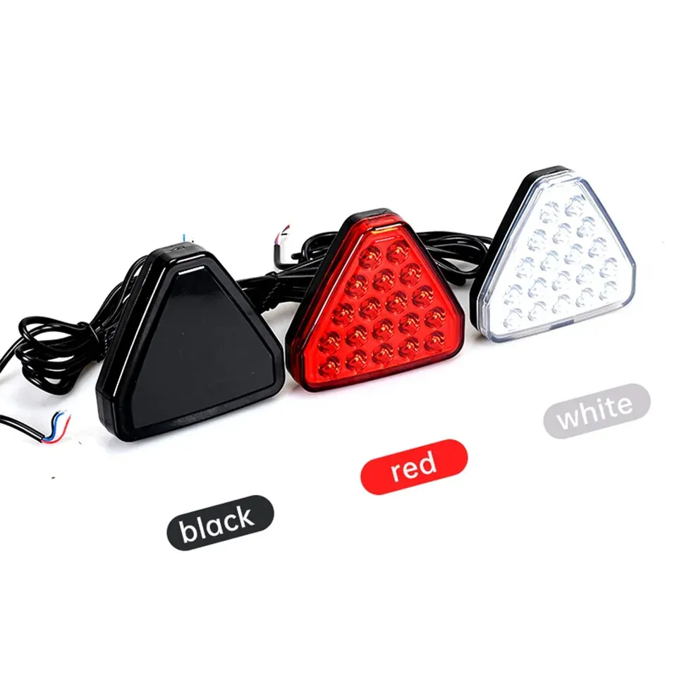 A80 12V LED Flash Avertissement Phares Antibrouillard Triangle Lumières Arrière Feu Stop Feu Indicateur