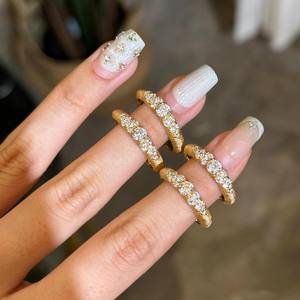 แหวนกาแล็กซี่ประดับเพชรเต็มวง สไตล์วินเทจอิตาลี เงินแท้ S925 ฝังเพชร งานฝีมือขัดเงาสุดหรู - Product Image 1