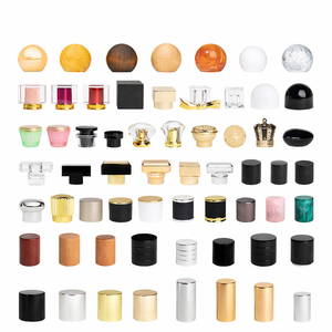 Flacon de parfum <span class=keywords><strong>carré</strong></span> à prix bas et faible MOQ, 100 ml, 50 ml, <span class=keywords><strong>dégradé</strong></span> noir/marron, flacon pulvérisateur de parfum avec boîte et bouchon, fond épais - Product Image 6