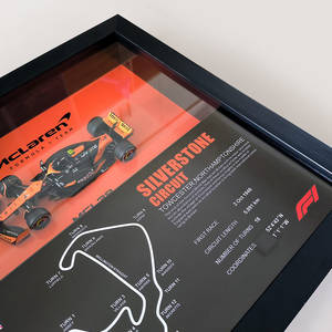 Estación independiente McLaren Lando Norris Piastri Track Racing Modelo MCL38 Plástico 1:43 Escala Mural decorativo - Product Image 4