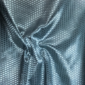 Bán Buôn 100% Polyester Thân Thiện Với Môi Không Thấm Nướ<span class=keywords><strong>c</strong></span> Nhanh Chóng Khô Lưới Vải Cho <span class=keywords><strong>T</strong></span>úi Xách Ló<span class=keywords><strong>t</strong></span> Car-120gsm Sợi Nhuộm Mô Hình Cho <span class=keywords><strong>C</strong></span>ô Gái - Product Image 2