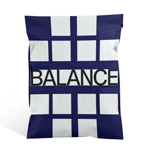 Sacs d'expédition personnalisés noirs écologiques mats de haute qualité à prix abordable – Machine de fabrication de pochettes polyvalentes en gros - Product Image 1