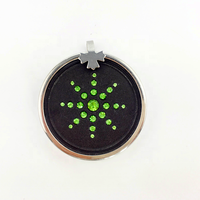 Pendentif énergie scalaire quantique en pierre de lave naturelle personnalisée Collier de diamants verts avec boîtier noir et plaqué en acier inoxydable