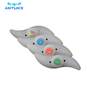 Roue anti-vent de vélo, avertissement de sécurité nocturne en plein air, lumière de roue de vélo Led clignotante en silicone - Product Image 1