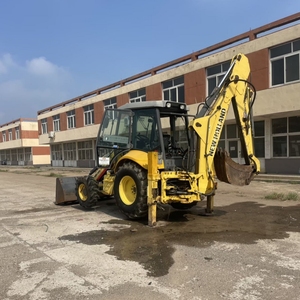 Retroexcavadora usada New Holland LB95B 95B LB95 con pala multifuncional LB95 - Product Image 5