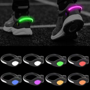 Lampes à clipser MYT pour coureurs - Éclairage blanc froid IP33 avec interrupteur à bouton et piles pour course à pied/marche/jogging/vélo - Product Image 3