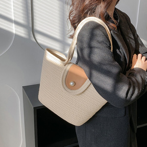 Sac fourre-tout grande capacité, sac de plage, sac tissé style coréen, sac à main tissé de niche pour femme, sac cabas décontracté, sac à porter sous le bras - Product Image 4