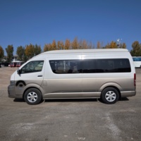 Bus d'occasion Toyota Hiace, moteur diesel, transmission automatique, 13 places, 10 places, mini-bus en vente