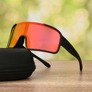 Lunettes <span class=keywords><strong>de</strong></span> soleil <span class=keywords><strong>de</strong></span> sport <span class=keywords><strong>de</strong></span> softball à lentille monobloc à grand cadre <span class=keywords><strong>de</strong></span> haute qualité OEM ODM lunettes <span class=keywords><strong>de</strong></span> soleil anti-<span class=keywords><strong>sable</strong></span> pour le cyclisme - Product Image 2