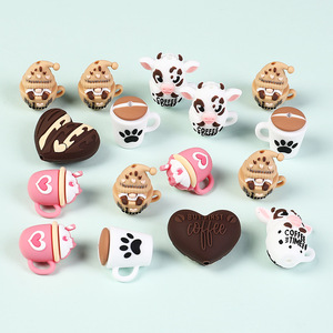 Cuentas de silicona 3D creativas con formas mixtas de café, vaca y corazón para pulseras DIY, no tóxicas, de grado alimenticio. - Product Image 4