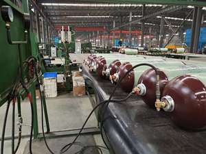 Dans le monde entier NGV <span class=keywords><strong>Cascade</strong></span> 406mm 190L 20B Cylindre haute pression Haute qualité Bon prix CNG Type 2 Bouteille <span class=keywords><strong>de</strong></span> gaz naturel comprimé - Product Image 6