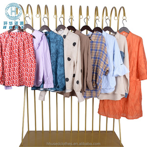 Camisas de Verano Usadas para Mujer de <span class=keywords><strong>la</strong></span> Marca HHRT, Venta al Por Mayor, Grado A, Algodón, <span class=keywords><strong>Manga</strong></span> Larga y Corta, Estilos Variados - Product Image 2