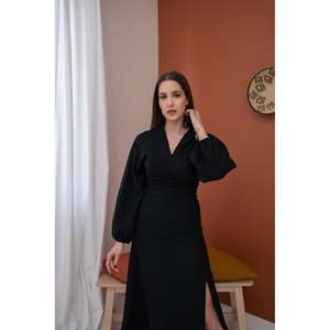 Elegante Vestido Tubo Negro de Crepé Fruncido con Cuello en V y Cintura Natural, Cómodo para la Noche - Product Image 2