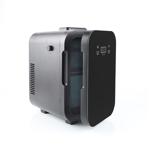 China Mini <span class=keywords><strong>nevera</strong></span> 8L agujero negro pantalla coche Frdige <span class=keywords><strong>para</strong></span> cafetera Hotel pequeño refrigerador - Product Image 2