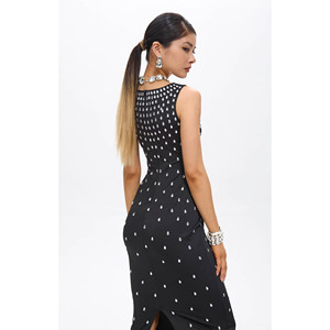 Abito lungo Zaka nero con cristalli decorativi - Product Image 2