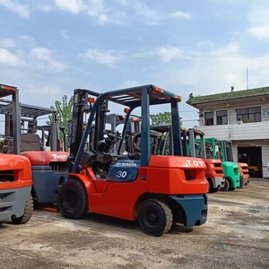 รถยกมือสองคุณภาพดีที่สุดจากญี่ปุ่น รุ่น FD30 3 ตัน ปี 2024 พร้อมชุดเปลี่ยนทิศทางด้านข้างแบบไฮดรอลิก ยางตัน มอเตอร์ เกียร์ ปั๊ม และลูกปืน - Product Image 6