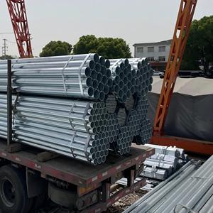 Tuyau rond en acier à haute dureté Astm sans soudure soudé Q195/Q235/Q345 Tube en acier galvanisé pour la construction - Product Image 2