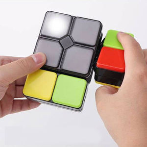 Cube musical multifonctionnel intelligent, cube de puzzle à déformation magique, jouet anti-stress, cube lumineux LED, jeu de mémoire électronique - Product Image 4