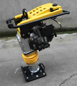 Compactadora Vibratoria de Motor de Gasolina Modelo AR100 de 6.5 HP, Alta Potencia de Excavación para Construcción de Carreteras - Product Image 4