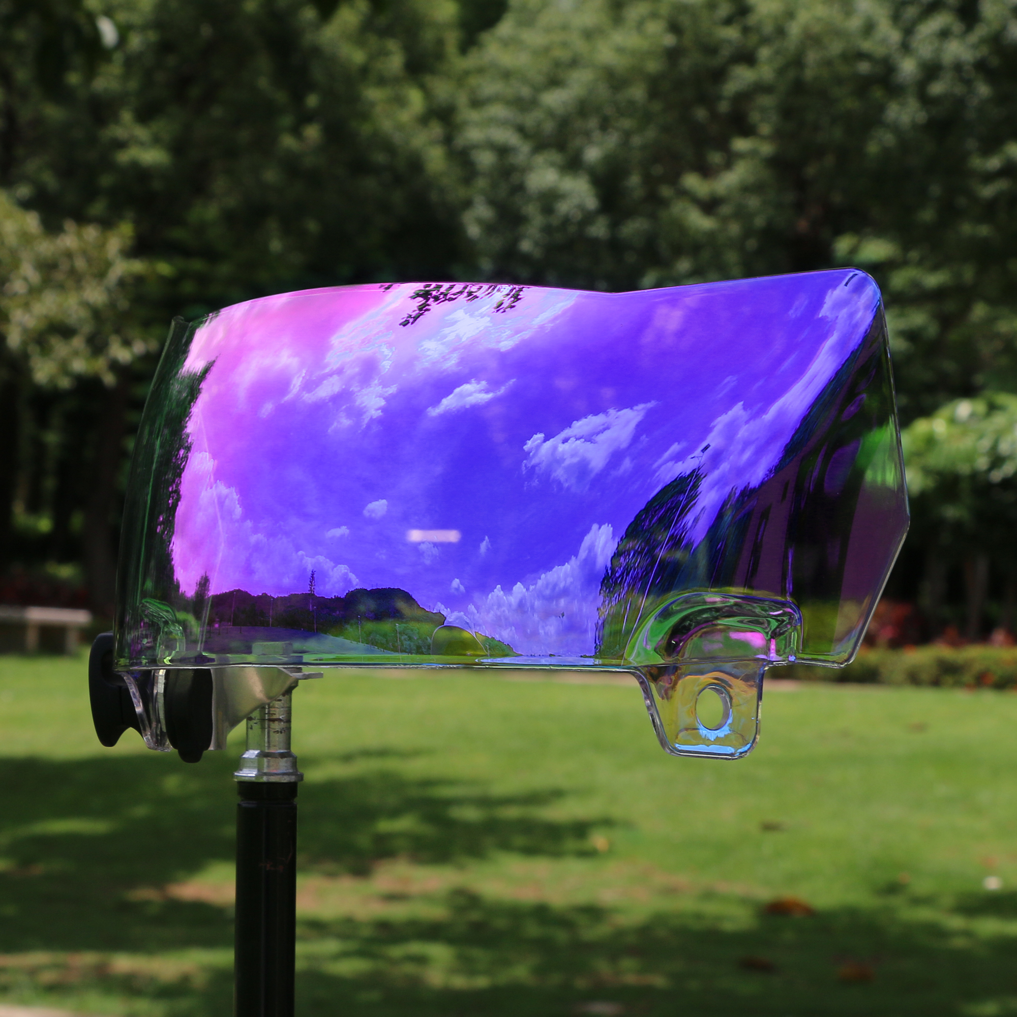 REVO clear purple antifog