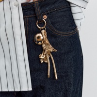 Porte-clés en métal JYS de luxe avec sac en tissu, corde tressée, breloque mignonne en forme de croissant, de café, de Cupidon, de balle de tennis, de banane, de tomate