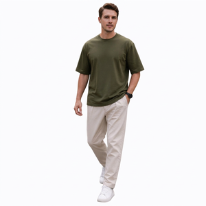 Camiseta de Manga Corta para Hombre, Color Verde Oliva, Cuello Redondo, Corte Regular, Color Sólido Informal, 100% Algodón Jersey, Tejido Transpirable - Product Image 1